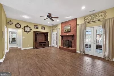 346 Carnation Drive, Social Circle, GA 30025 - Photo 10