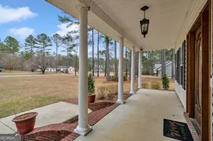 540 Pine Grove Dr, Dublin, GA 31021 - Photo 2