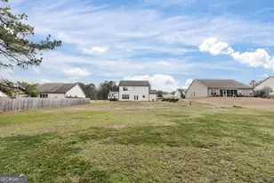 104 Candler Park Dr, Winder, GA 30680 - Photo 32