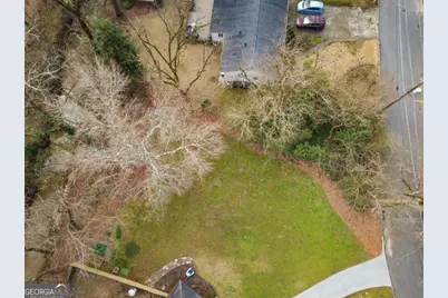 1739 Wayland Circle NE, Atlanta, GA 30319 - Photo 2