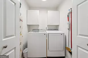 266 The South Chace, Atlanta, GA 30328 - Photo 40