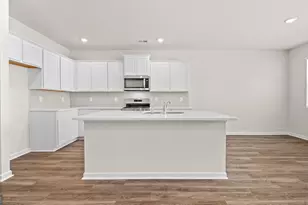 173 Lauritsen Way, Newnan, GA 30265 - Photo 6