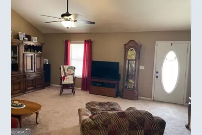 212 Rustin Street, Glennville, GA 30427 - Photo 4