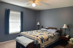 212 Rustin St, Glennville, GA 30427 - Photo 10