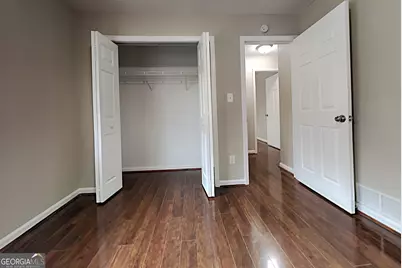 551 Village Green Court SW, Lilburn, GA 30047 - Photo 4