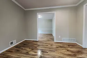 551 Village Green Ct SW, Lilburn, GA 30047 - Photo 18