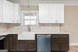 155 Village Cir, Cochran, GA 31014 - Photo 14