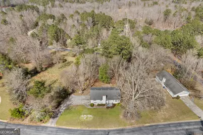 2203 Clarendon Court NE, Conyers, GA 30012 - Photo 16
