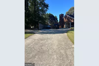 3904 Laurel Crest Drive, Snellville, GA 30039 - Photo 10