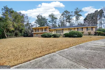 2064 Adriatic Drive, Conyers, GA 30012 - Photo 2