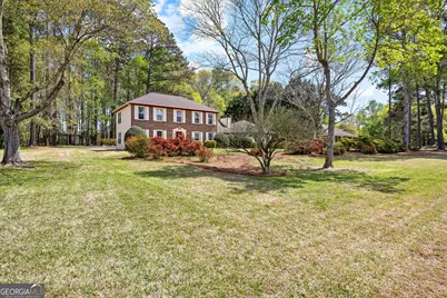 115 Birch Court, Fayetteville, GA 30214 - Photo 2