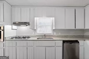 316 Jenny's Row, Woodstock, GA 30189 - Photo 18