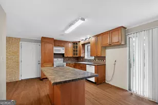 2780 London Berry Ct, Snellville, GA 30039 - Photo 14