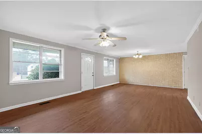 2780 London Berry Court, Snellville, GA 30039 - Photo 4