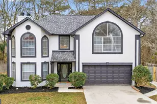 8218 Mahogany Ln, Stonecrest, GA 30038 - Photo 2