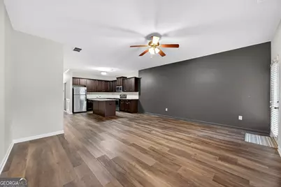 4497 Ravenwood Drive, Union City, GA 30291 - Photo 8