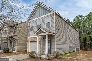 4497 Ravenwood Dr, Union City, GA 30291 - Photo 2