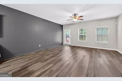 4497 Ravenwood Drive, Union City, GA 30291 - Photo 10