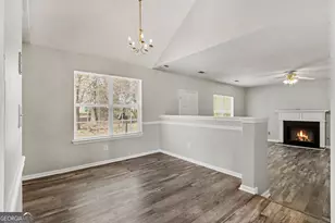 2839 Rambling Way, Lithonia, GA 30058 - Photo 8