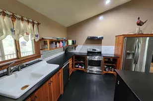 162 Bacon St, Irwinton, GA 31042 - Photo 14