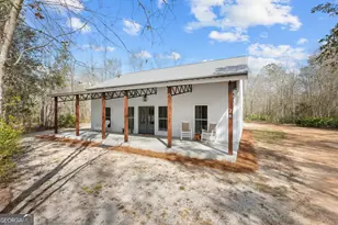 26 Cason Dr, Pembroke, GA 31321 - Photo 1