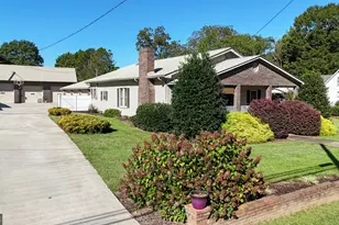 5474 Vickery St, Lavonia, GA 30553 - Photo 2