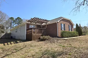 125 Planters Walk, Locust Grove, GA 30248 - Photo 2