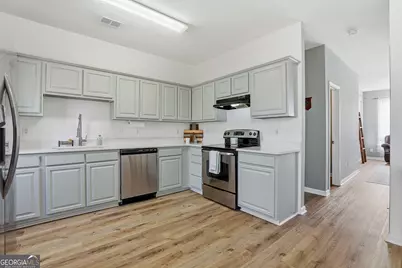 330 Brentwood Drive, Newnan, GA 30263 - Photo 12