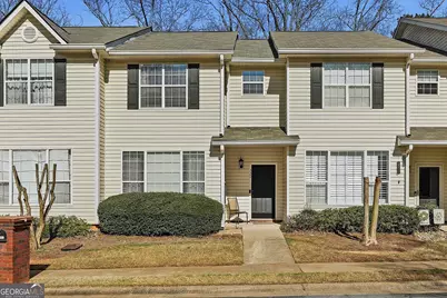 330 Brentwood Drive, Newnan, GA 30263 - Photo 1