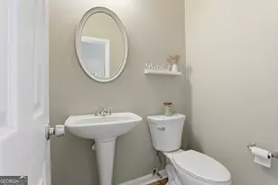 330 Brentwood Dr, Newnan, GA 30263 - Photo 6