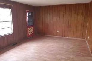 153 Bush Ave, Fitzgerald, GA 31750 - Photo 6