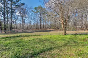 395 Country Kitchen Rd, Barnesville, GA 30204 - Photo 6