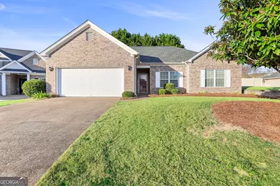 214 Meadow Run, Carrollton, GA 30116 - Photo 2