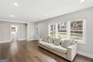 2025 Venetian Dr SW, Atlanta, GA 30311 - Photo 6