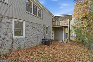 2025 Venetian Dr SW, Atlanta, GA 30311 - Photo 2