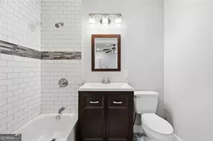 2025 Venetian Dr SW, Atlanta, GA 30311 - Photo 16