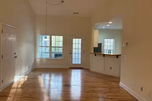 74 Lockerbie Ct, Clayton, GA 30525 - Photo 2