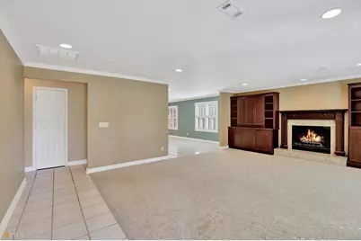 240 Browns Hill Court, Tyrone, GA 30290 - Photo 8