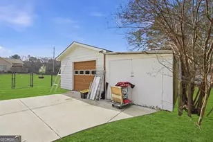 2757 Camp Mitchell Rd, Loganville, GA 30052 - Photo 26