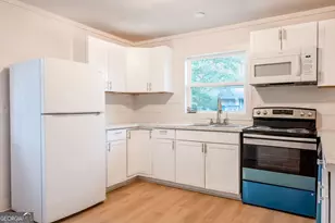 80 Menefee St, Palmetto, GA 30268 - Photo 10