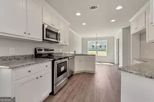 439 Equestrian Walk, Winder, GA 30680 - Photo 4