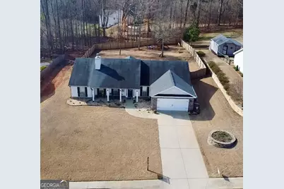 144 Briar Rose Boulevard, Jefferson, GA 30549 - Photo 2