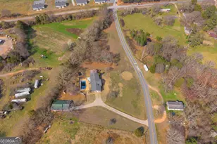 2299 Memorial Rd, Bowersville, GA 30516 - Photo 12