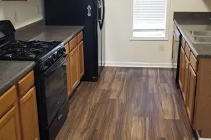 4840 Hairston Parc Square, Stone Mountain, GA 30083 - Photo 4