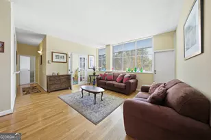 3060 Pharr Ct N Northwest, Atlanta, GA 30305 - Photo 4