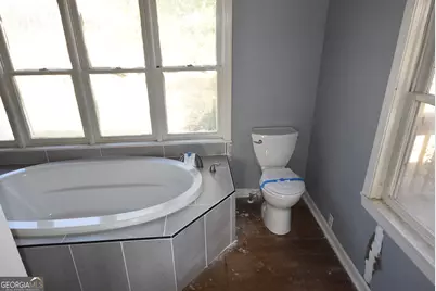 255 Woodlawn Avenue, Winder, GA 30680 - Photo 8