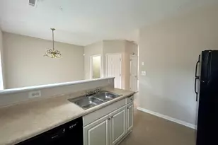 6746 Sunset Hills Blvd, Rex, GA 30273 - Photo 8