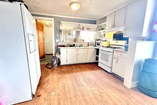 143 Willis Cir, Lagrange, GA 30241 - Photo 6