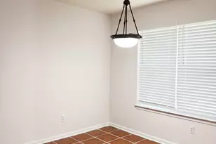 358 Summit Ln, Riverdale, GA 30274 - Photo 8