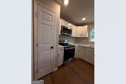 1055 Pinecrest Drive, Forest Park, GA 30297 - Photo 24
